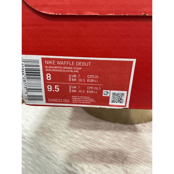 Nike Men's Waffle Debut Sneakers - Black/White 8 - Picture 7 of 10